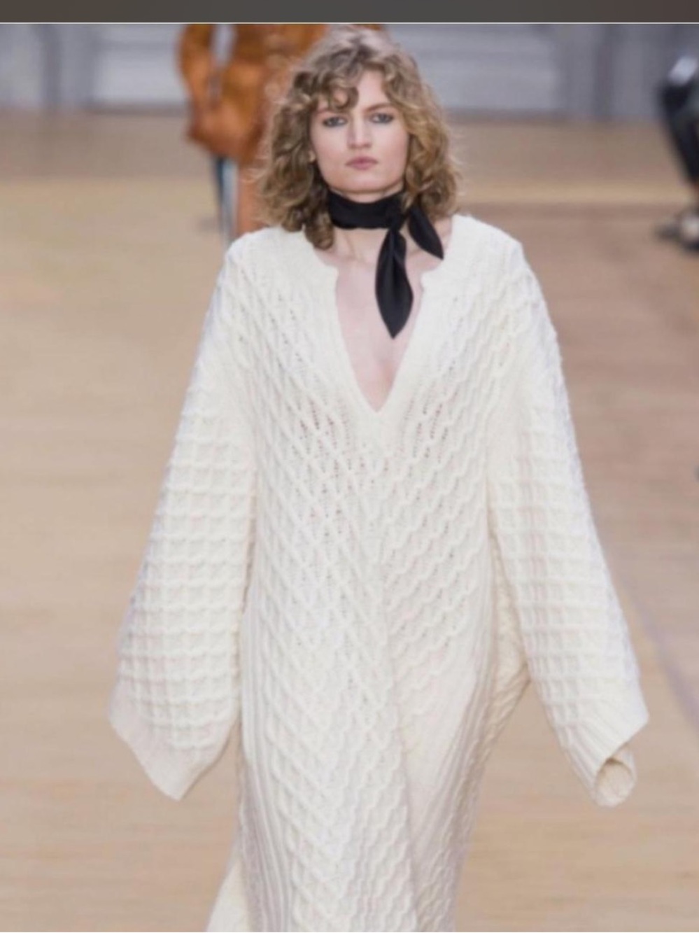 Chloe 2016 runway Ivory Cable-Knit V-Neck Sweater Dress